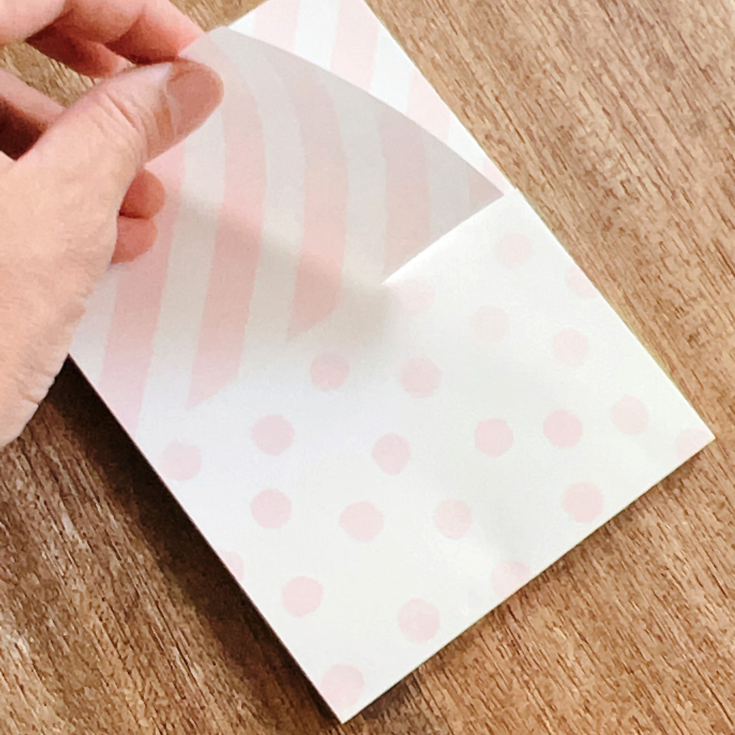 Perforated Memo Pad Dots & Stripes 02 Pink